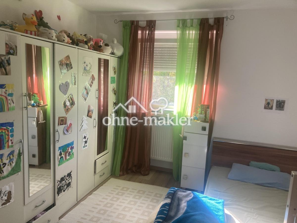 Schlafzimmer Blick nach West