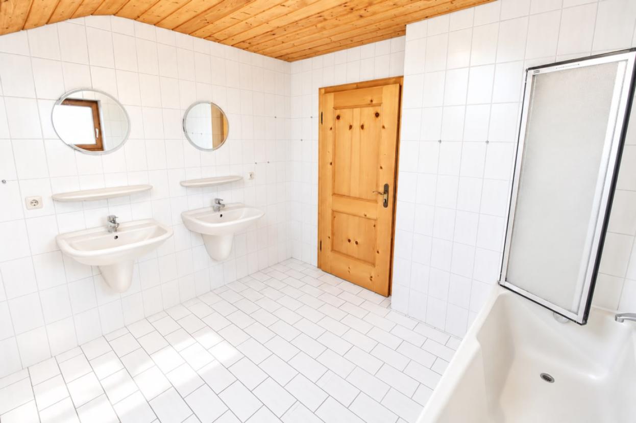 Badezimmer OG