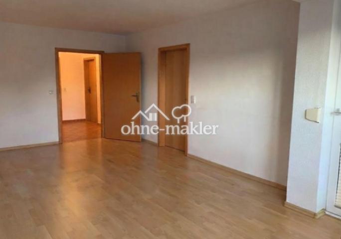 Wohnzimmer Richtung Flur-Küche
