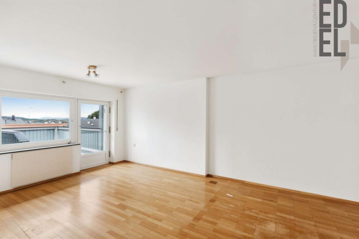 Wohnzimmer 1.OG 