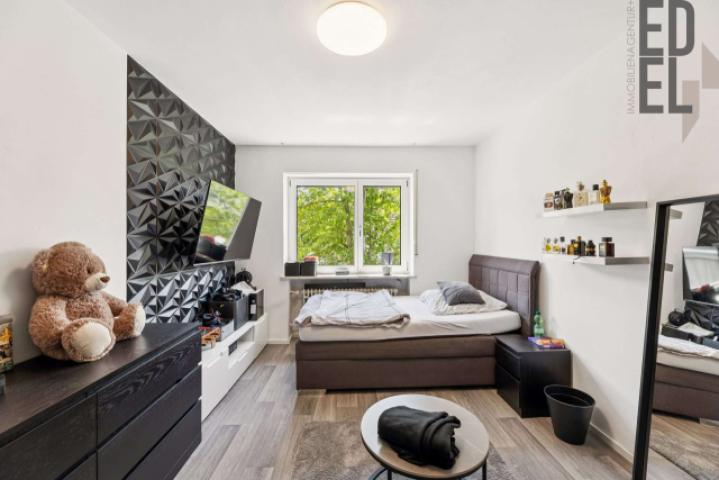 Schlafzimmer 2