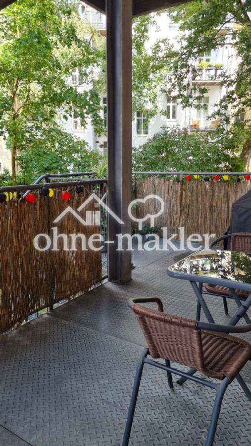 großer Balkon