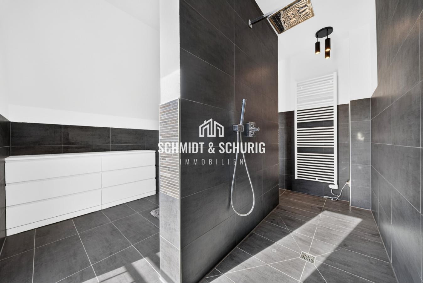 Badezimmer / Obergeschoss