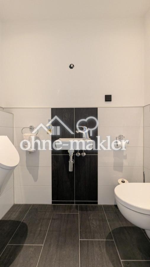 WC (1)