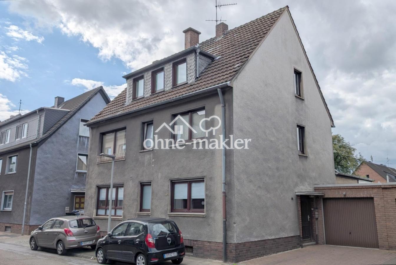 Straßenansicht