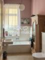 Bad mit Wanne, WC und Bidet
