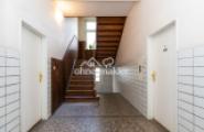 Hauseingang/Treppenhaus