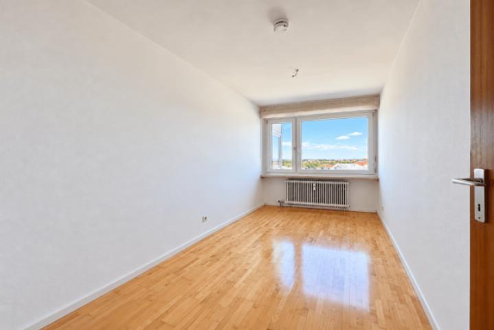 Büro/Kinderzimmer
