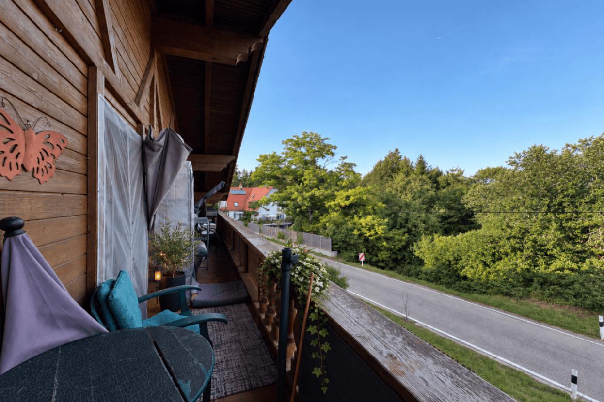 Balkon WE1