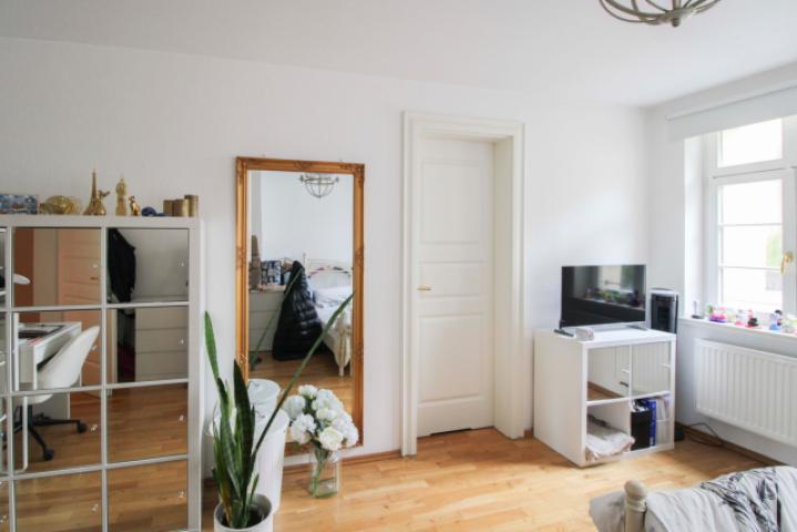 Schlafzimmer 1