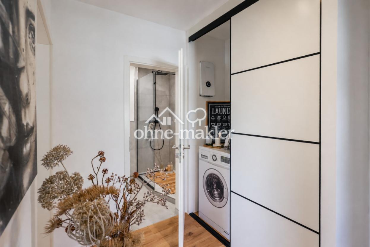 Flur mit Einbauschrank