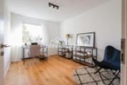Büro/Arbeitszimmer