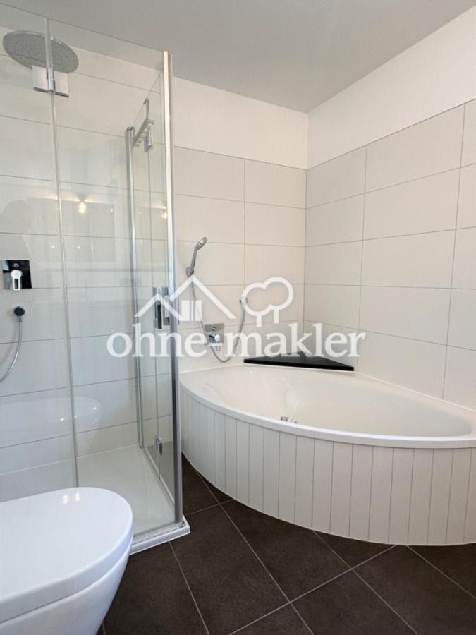 I.OG Badezimmer