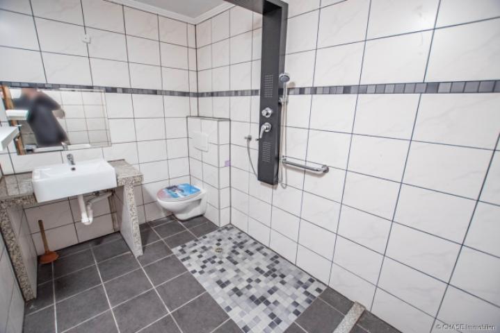 EG - Badezimmer 1