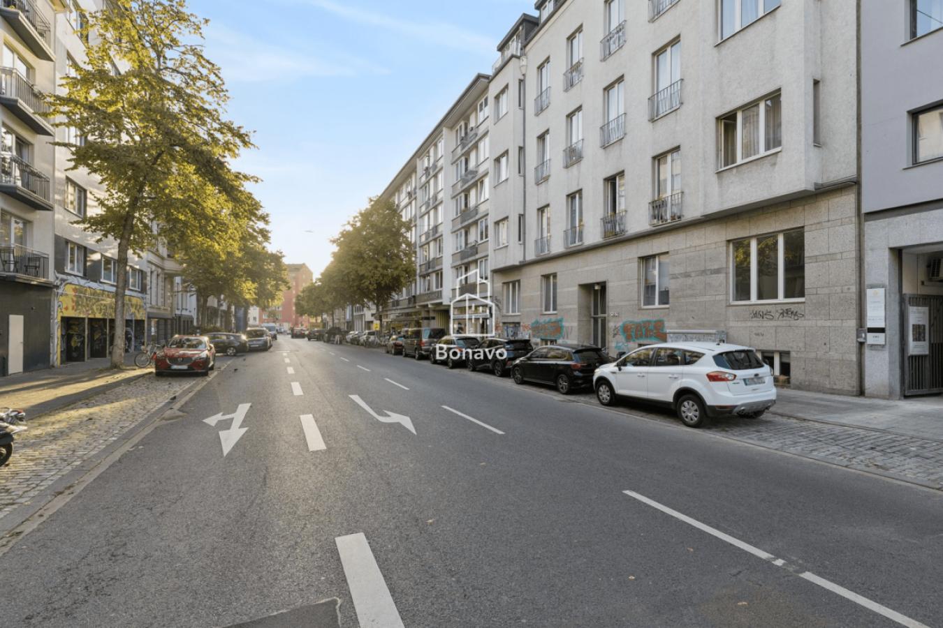 Straßenansicht