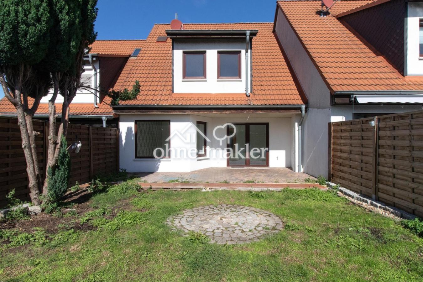 Hausansicht Garten