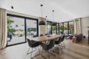 Omnipräsente Helligkeit und Terrassenzugang
