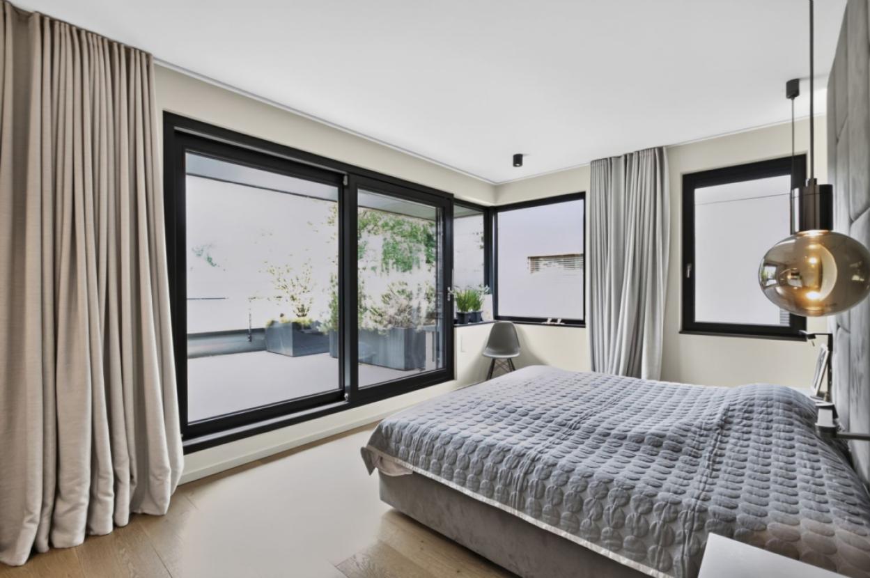 Elternschlafzimmer mit Dachterrasse