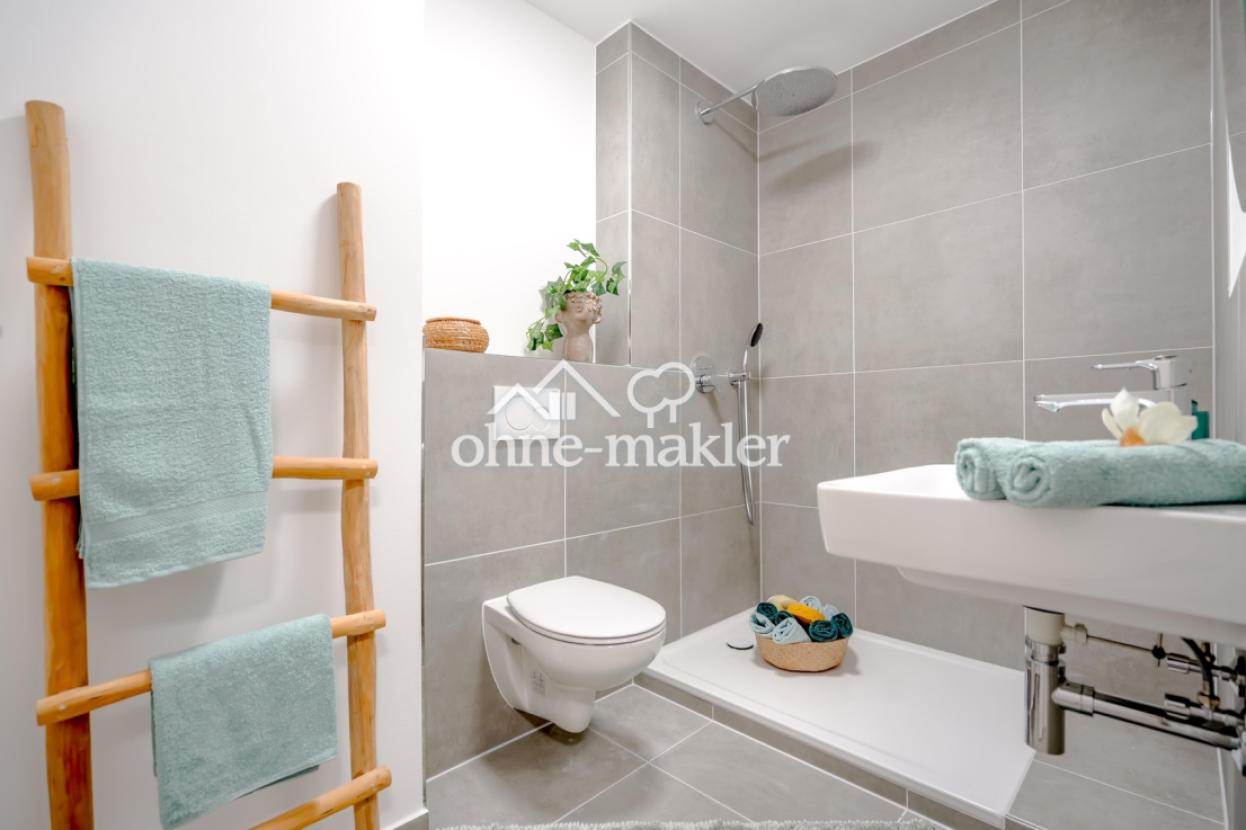 1. OG Bad mit Dusche
