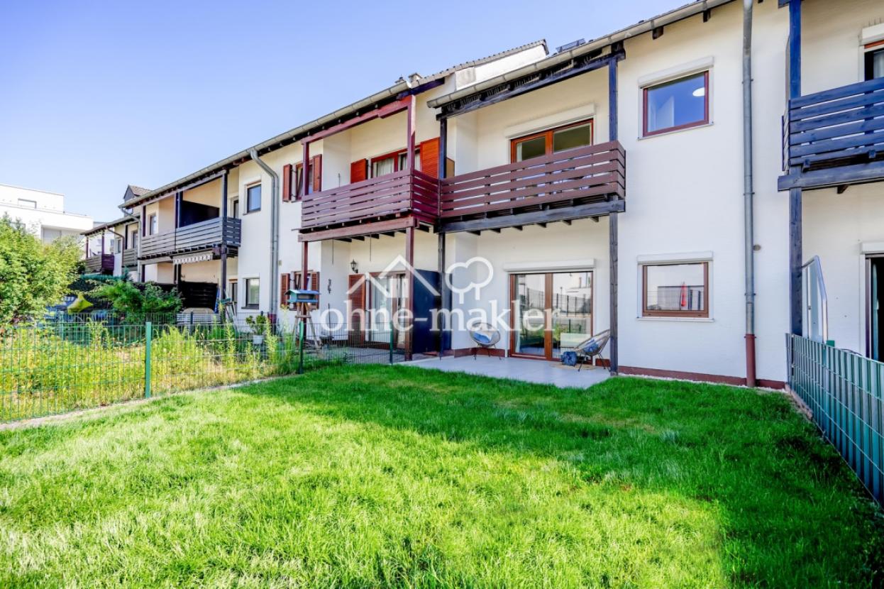 Terrasse mit Garten
