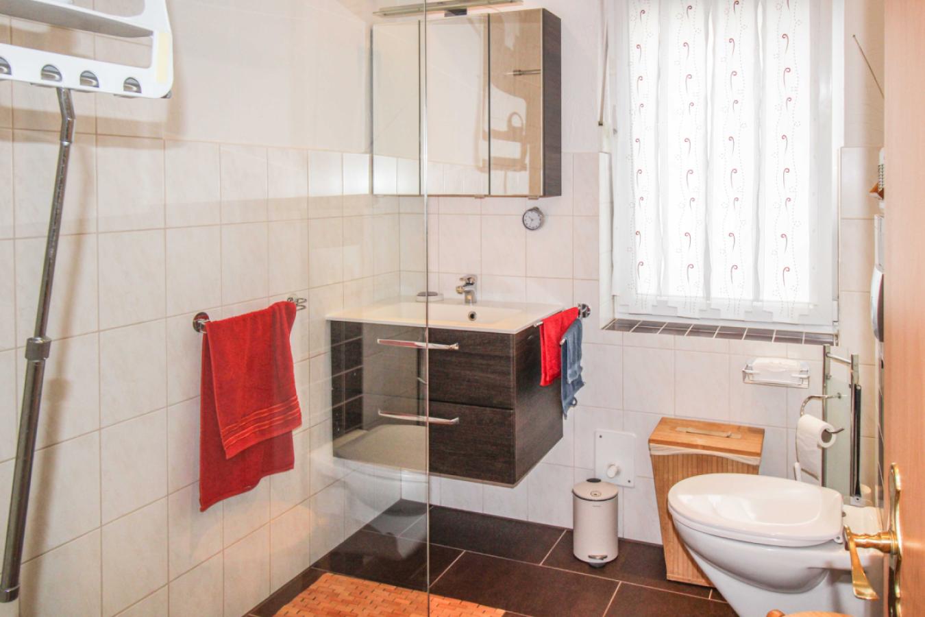 Badezimmer_Dusche_EG