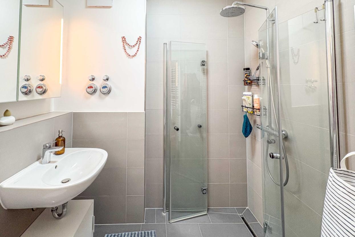 Badezimmer 2