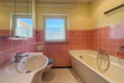 Badezimmer EG