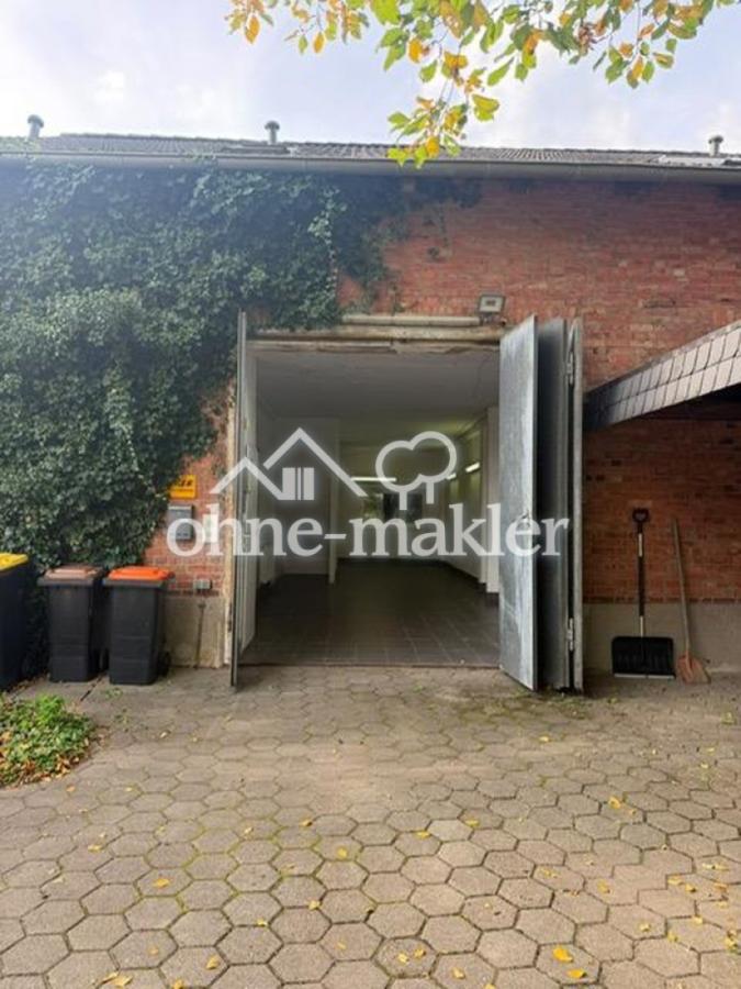 Zufahrt zur Lagerfläche 