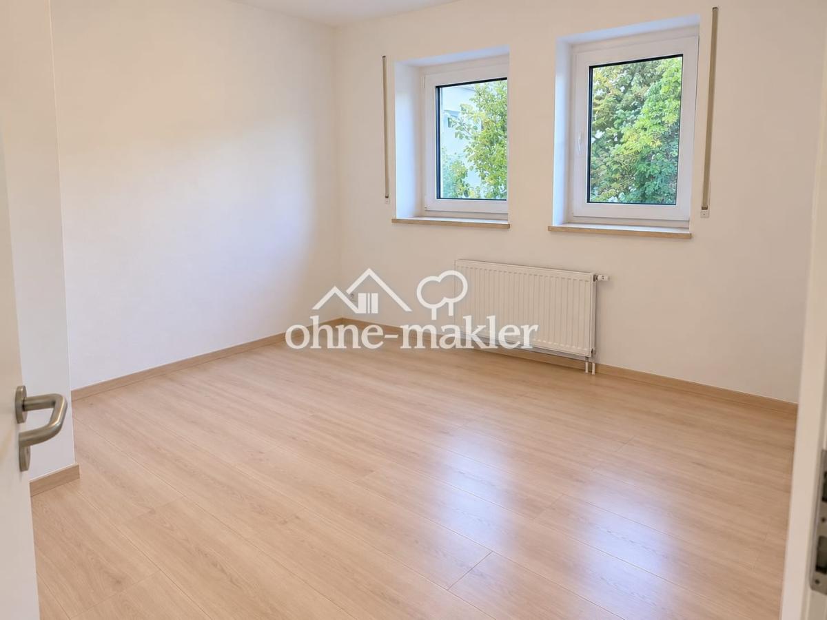 Schlafzimmer 2 / Büro