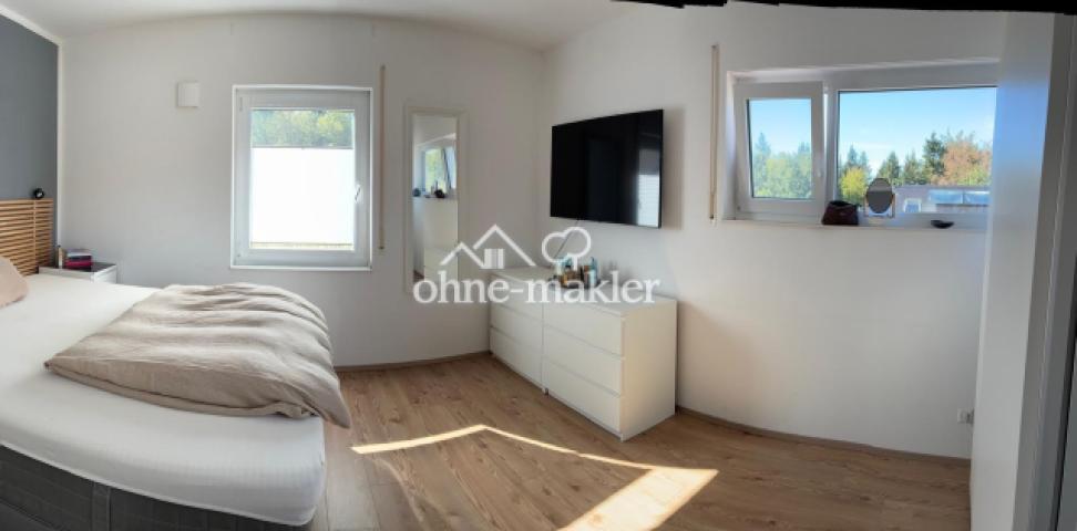 Schlafzimmer Eltern OG