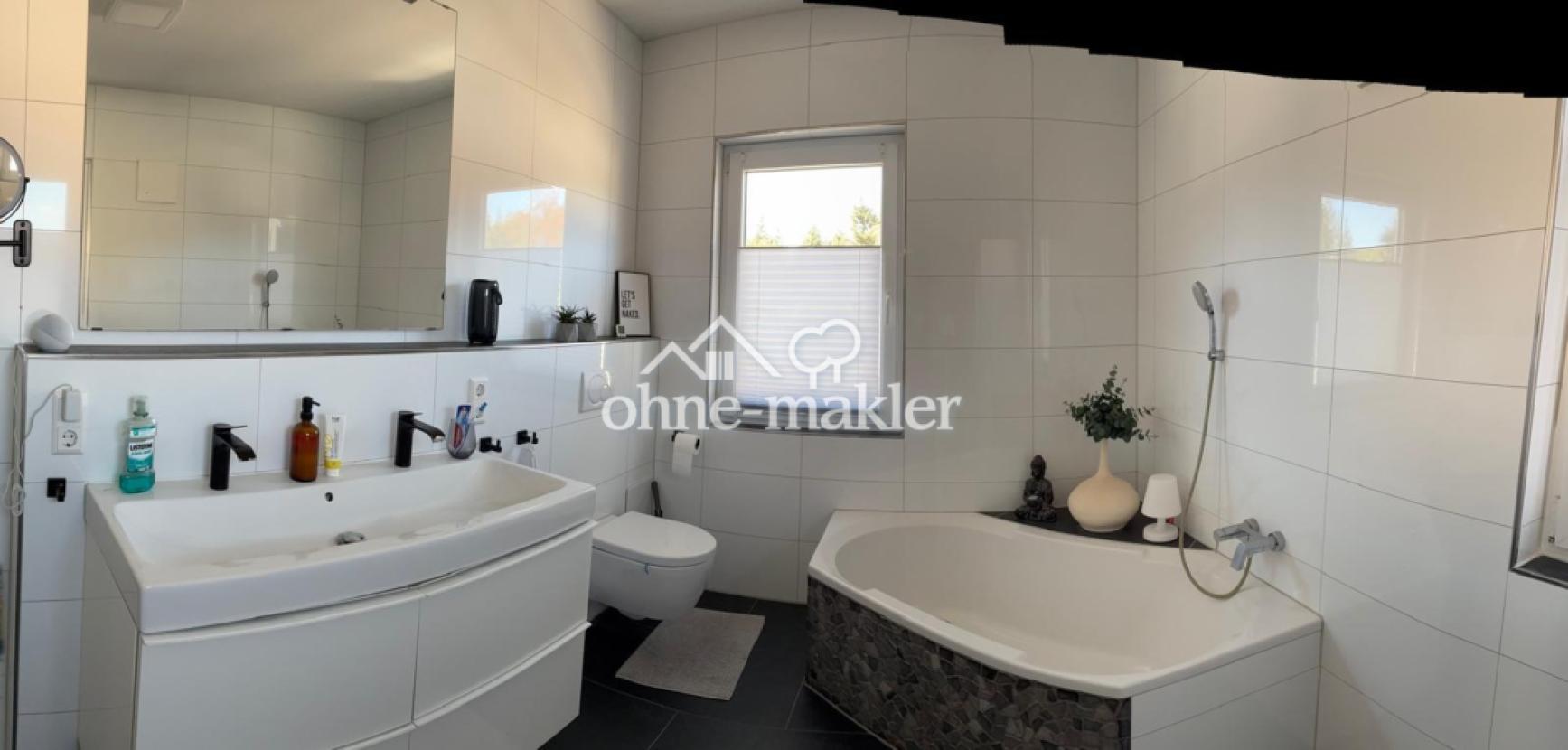 Vollbad Eckbadewanne OG