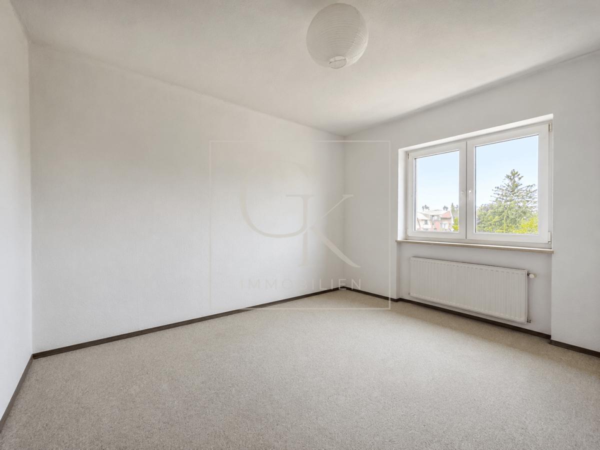Wohnzimmer DG