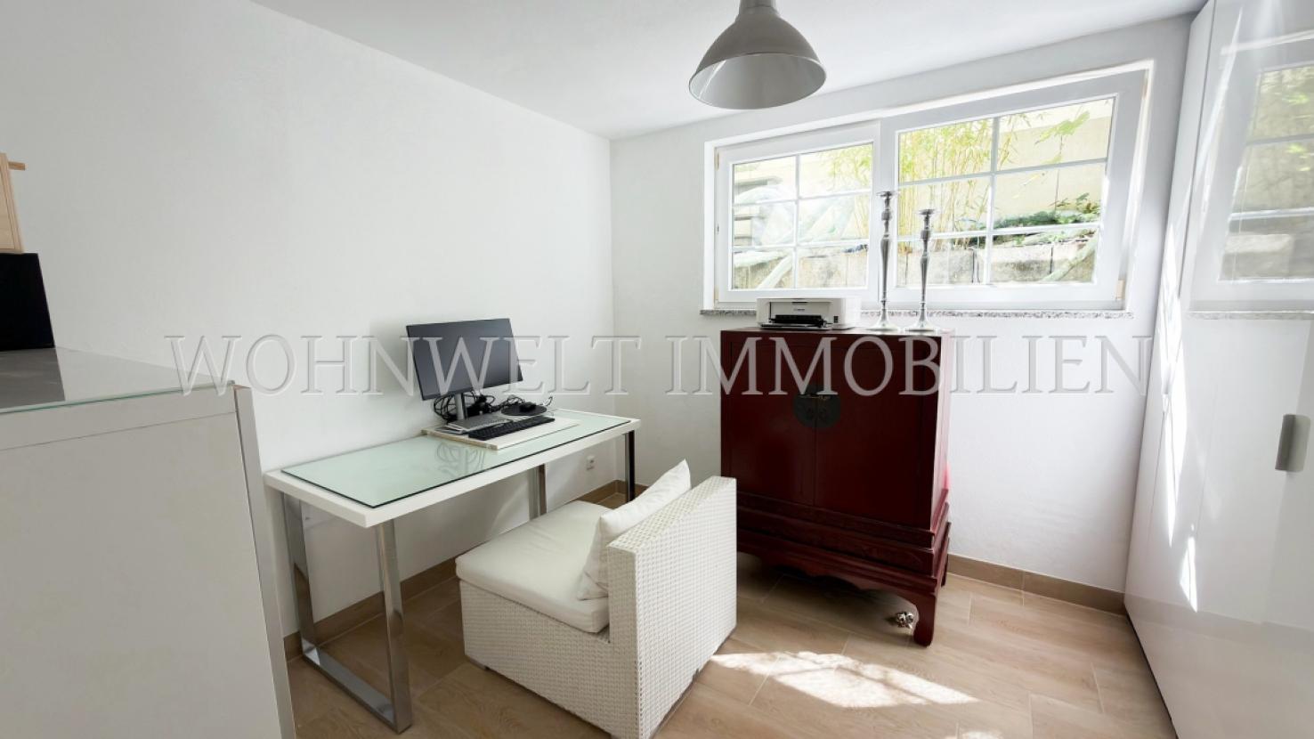Büro UG