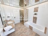 ebenerdige Dusche + Badewanne