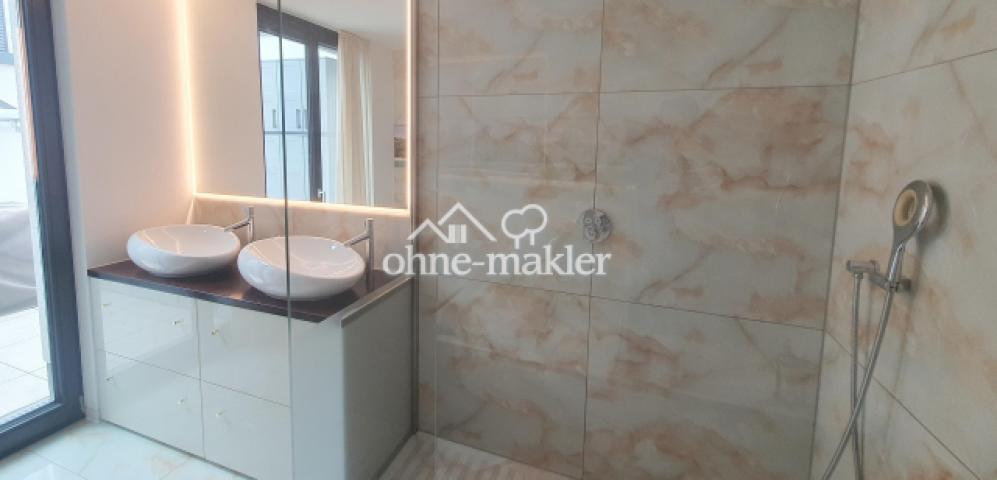 Master-Badezimmer