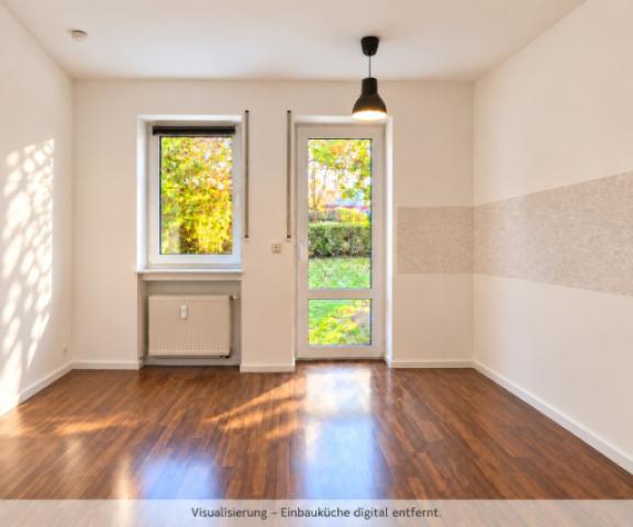 Leere Küche mit erweiterter linker Wand