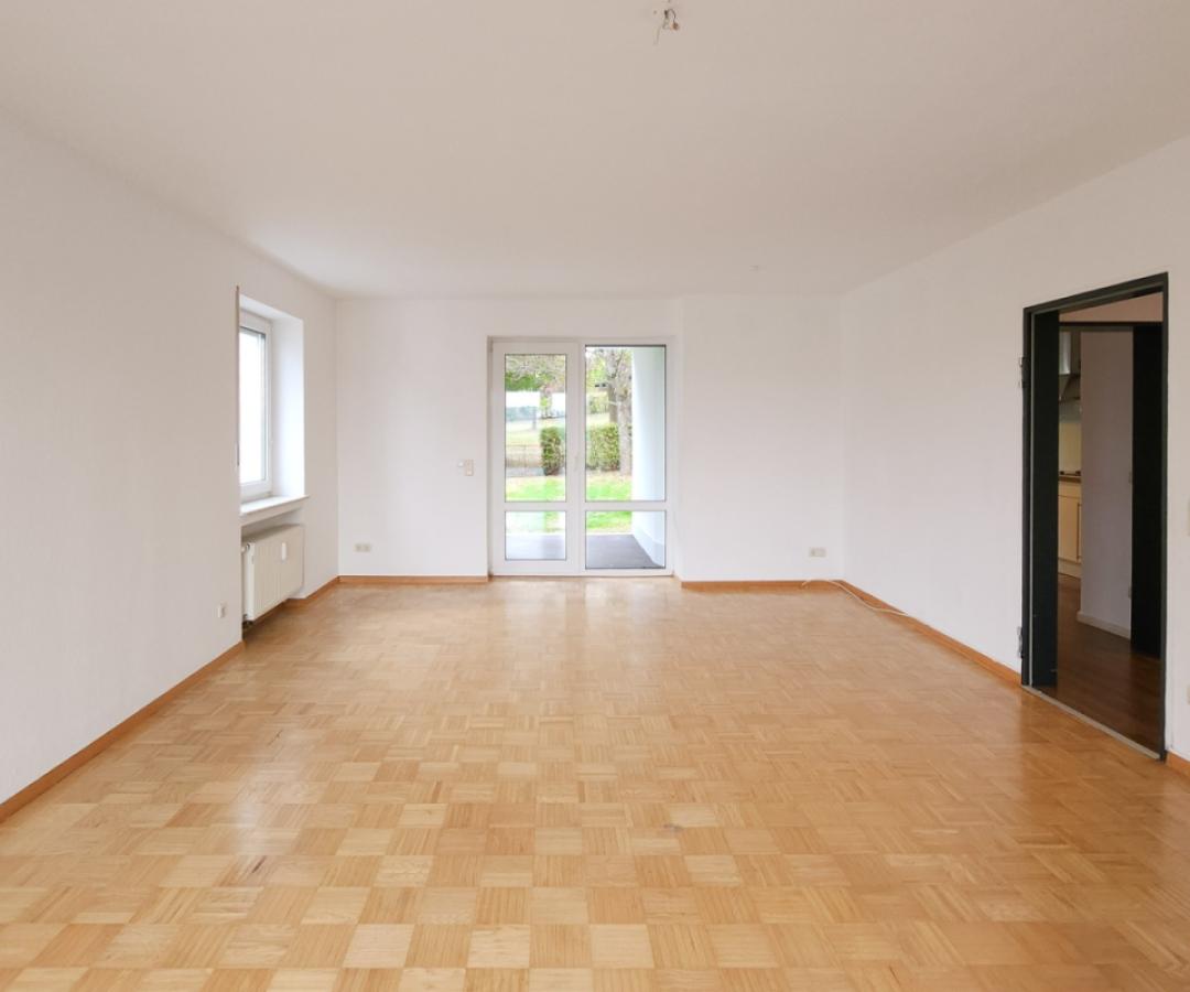 1 Wohnzimmer (1)
