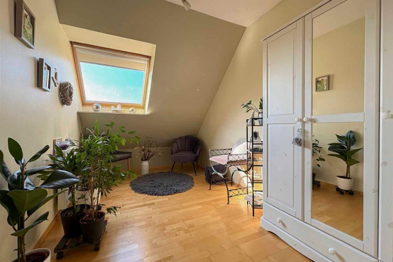 Zimmer 1