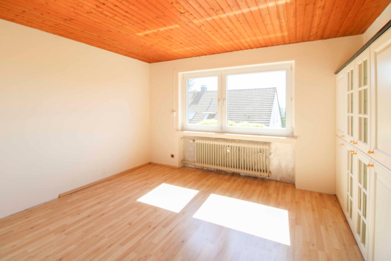 Schlafzimmer 1 Og