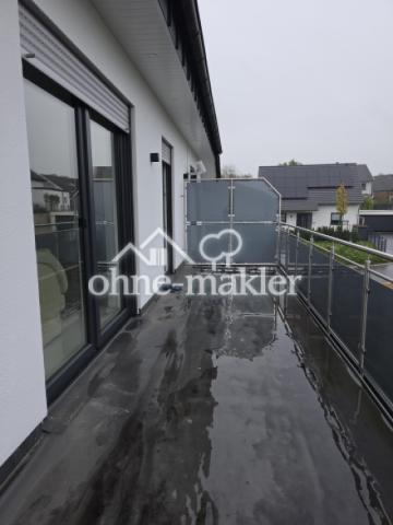 Balkon am Wohnzimmer 