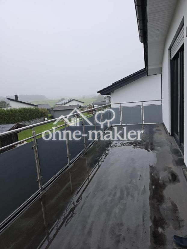 Balkon am Wohnzimmer 