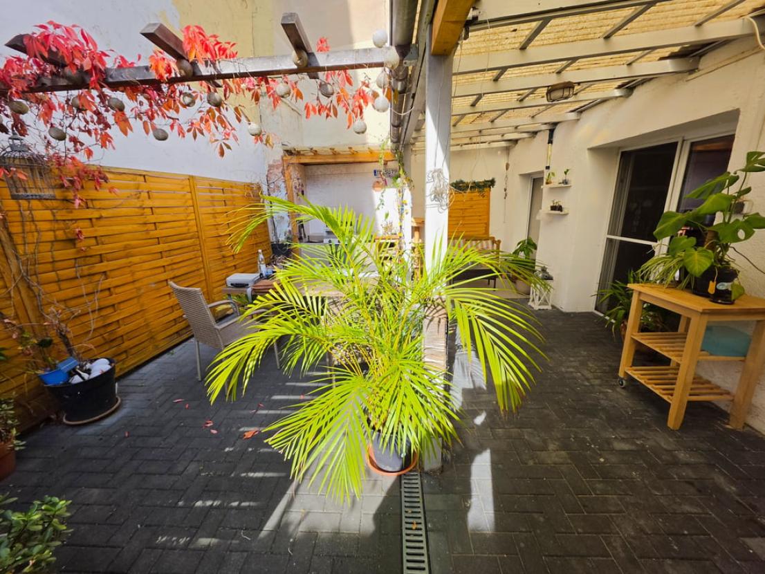 Hauptwohnung Terrasse