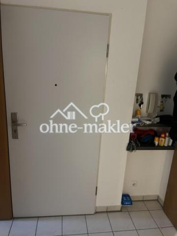 Wohnungstür_innen