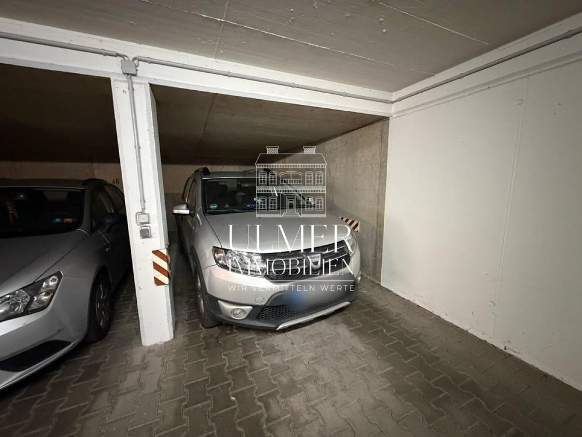 Parkhaus direkt gegenüber