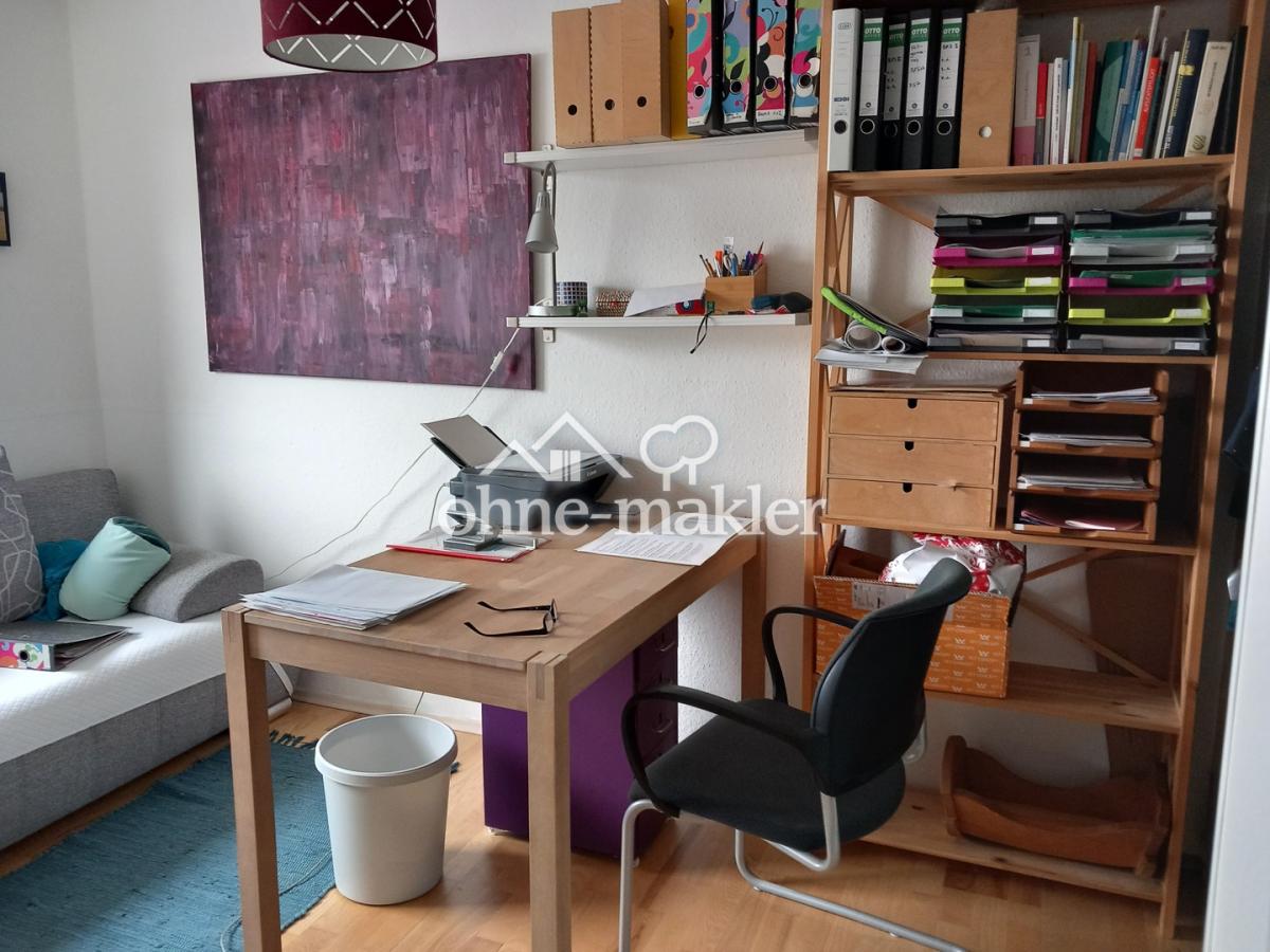 Arbeitszimmer oben
