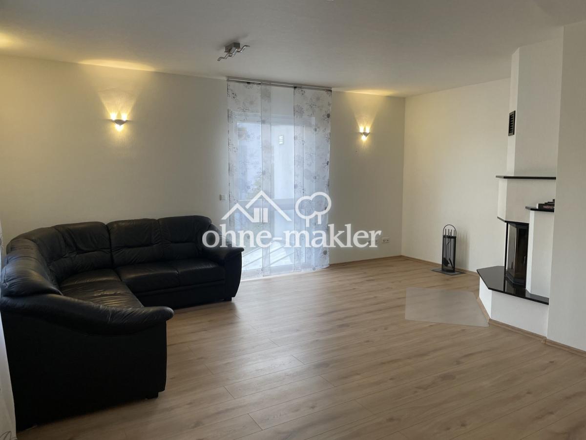 Wohnzimmer Hauptwohnung