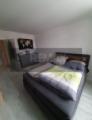 Schlafzimmer.