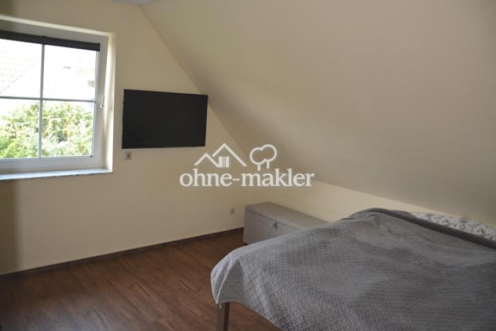 Schlafzimmer mit Fenster