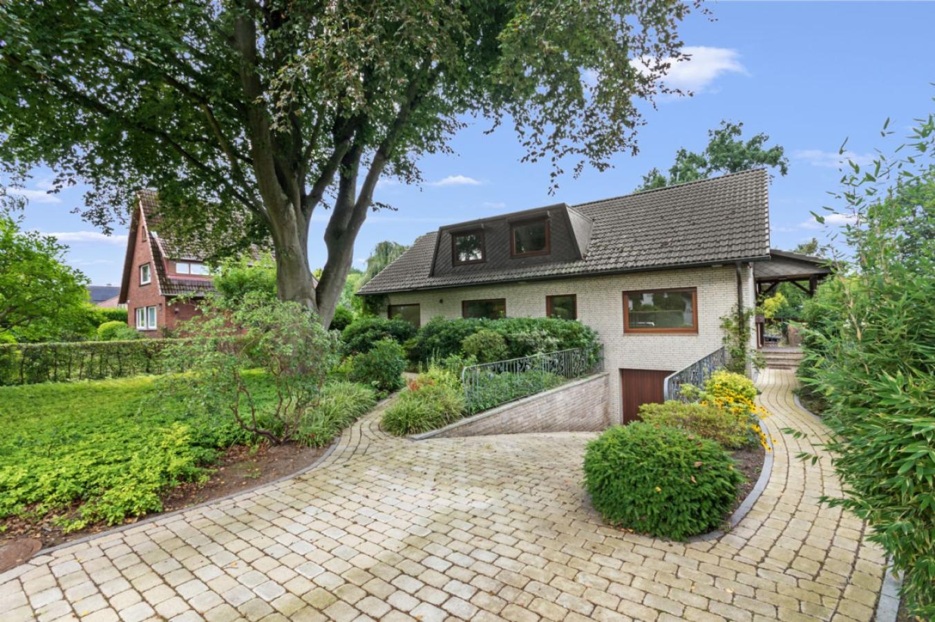 Eingangsansicht des Hauses