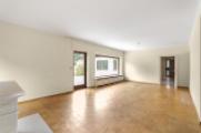 Wohnzimmer mit Terrassenzugang